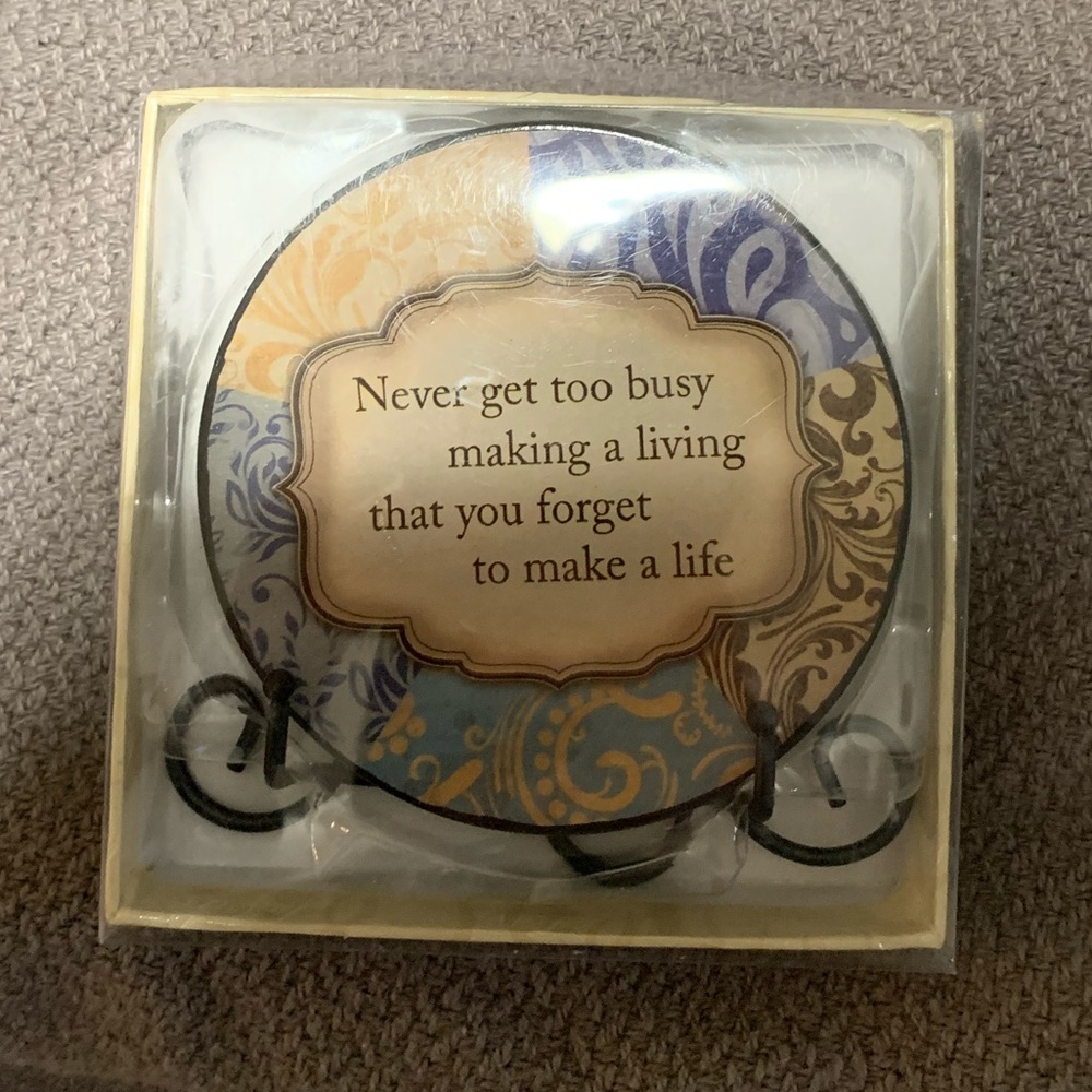 Plate decoration